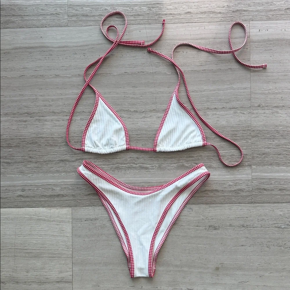 Frankie’s Bikinis x BELLA Hadid Paradise Terry Ribbed Bikini Set Size M